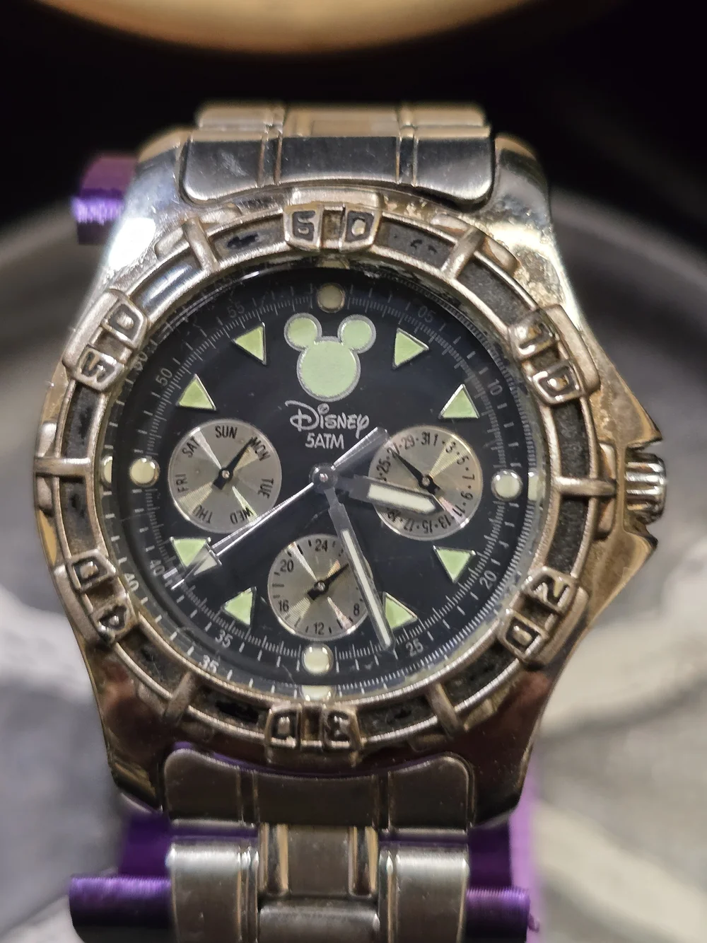 1990's Disney Stainless Steel Mickey Calendar Watch - Black Dial (FOSSIL)